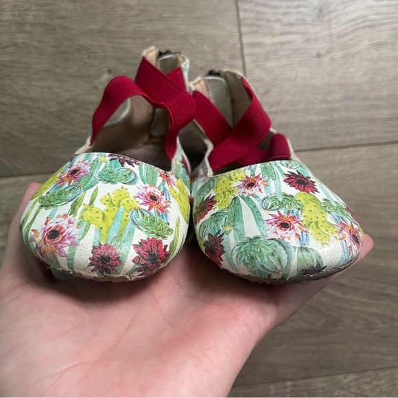 Monkey Feet Cactus Floral 2-3y Ballet Flats - Picture 5 of 10